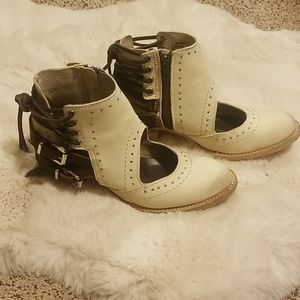 Freebird Desert bootie